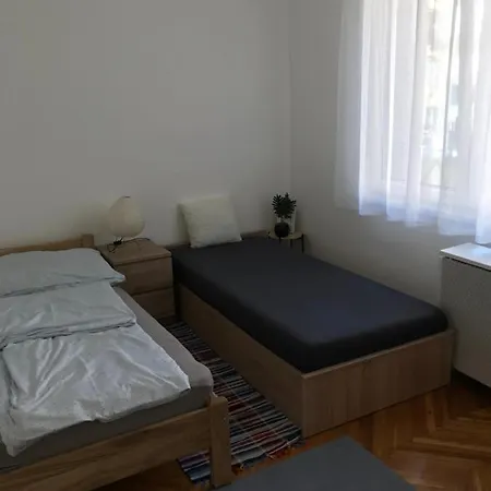 Koezponti Apartment Kiskunfelegyhaza